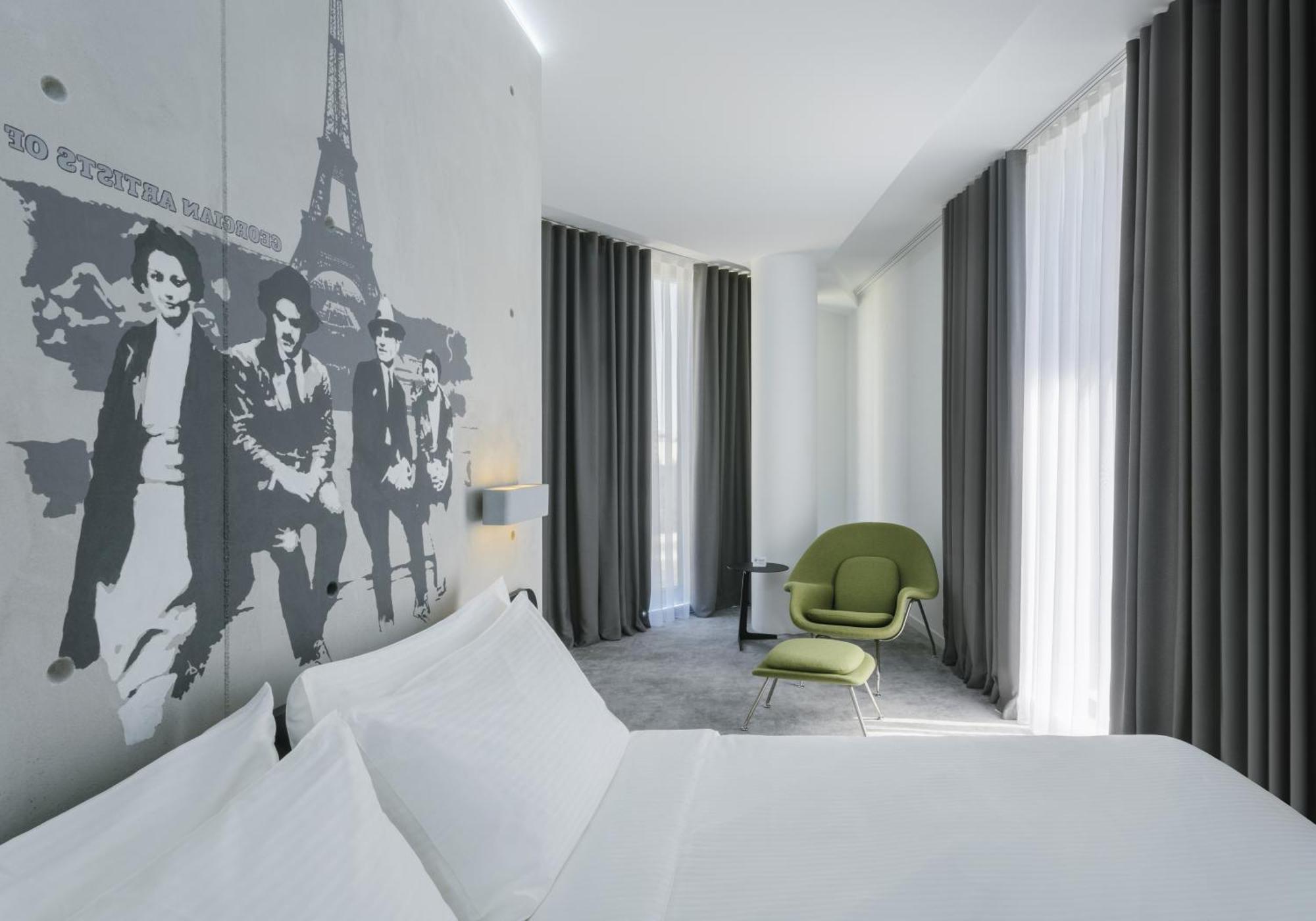 Golden Tulip Design Tbilisi Hotel Exterior photo
