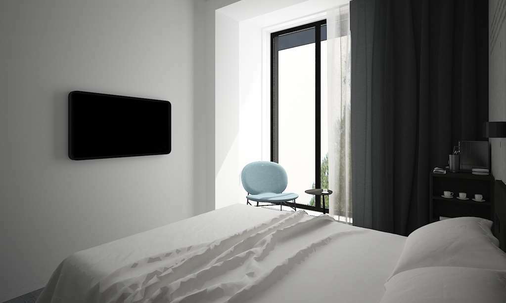 Golden Tulip Design Tbilisi Hotel Room photo